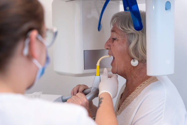Best Holiday Emergency Dentist in El Granada, CA